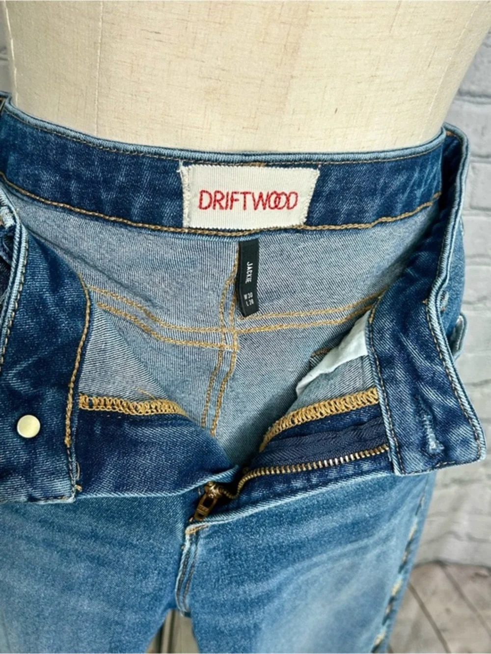 Driftwood High Rise Straight Leg Jeans Blue Chevron Side Stripe Women's 30